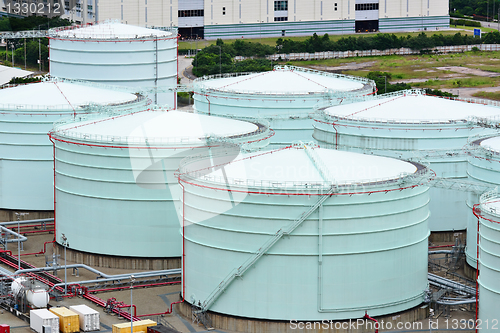 Image of oil storage tank