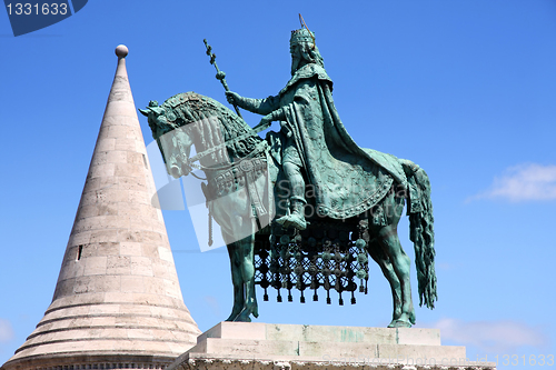 Image of Saint Istvan statue and fisherman's bastion in Budapest, Hungary