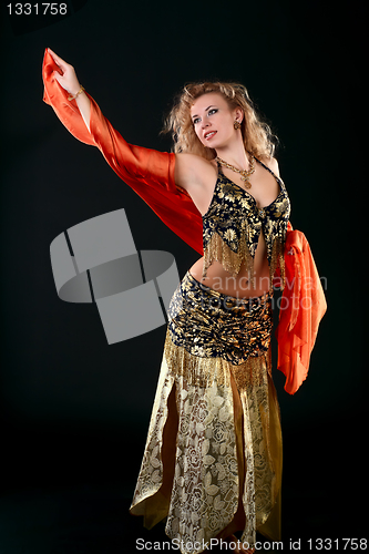 Image of Belly dancer.