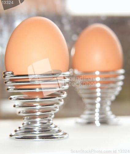 Image of two eggs DOF