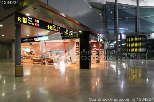 Image of Valencia Airport interior