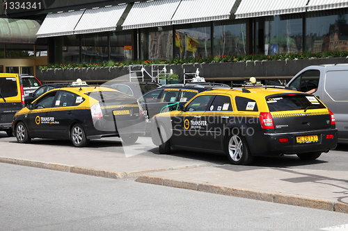 Image of Taxis - hybrid and normal