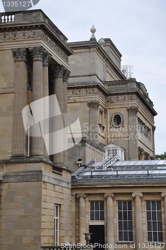 Image of Buckingham Palace in London