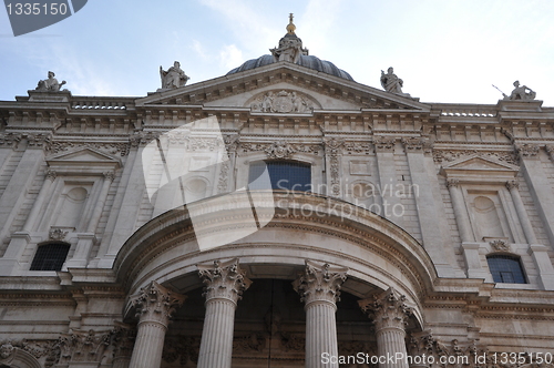 Image of St Paul Cathedral in London