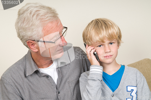 Image of Learning to use a smartphone