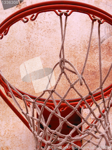 Image of basketball hoop 