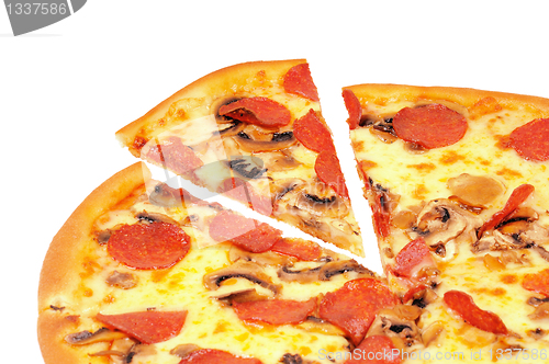 Image of A pizza  with  pepperoni