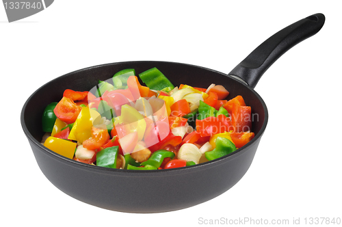 Image of Roasting pan with the vegetables.