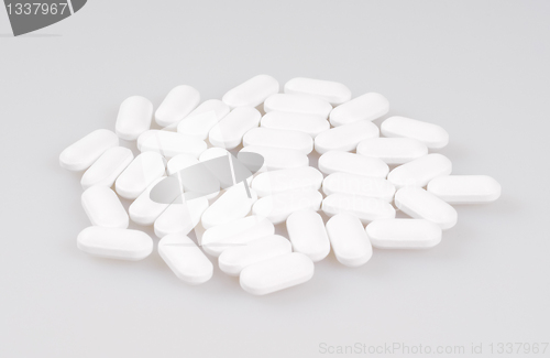 Image of White pills