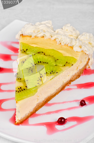 Image of kiwi cake