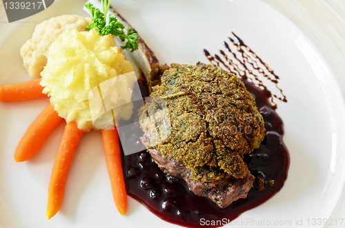 Image of venison with whortleberry sause