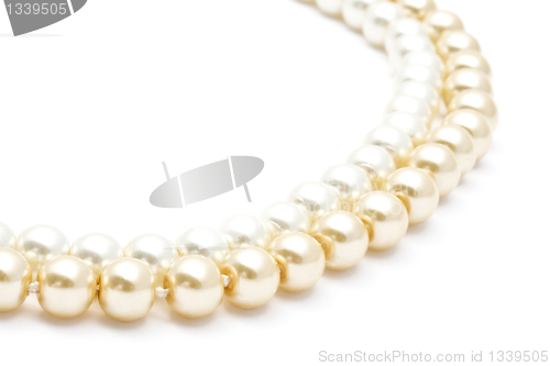 Image of Beautiful pearl necklace