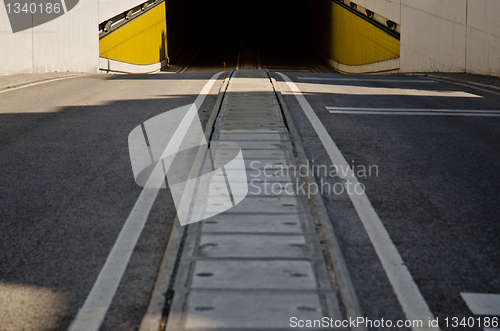 Image of Two way road tunnel