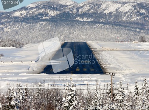 Image of airport by winter