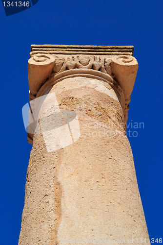 Image of Ancient Greek columns