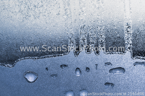 Image of frosty pattern on glass