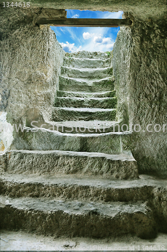 Image of staircase in the ruins of the ancient cave city