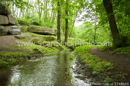 Image of scenic boulders 