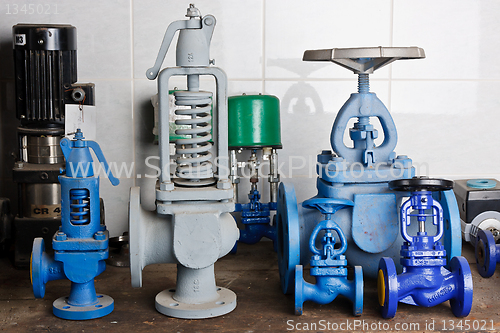 Image of Pressure valves 