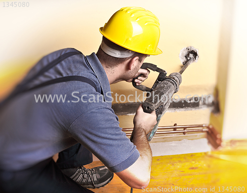 Image of worker