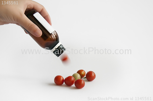 Image of Tomatoes from the medication bottle