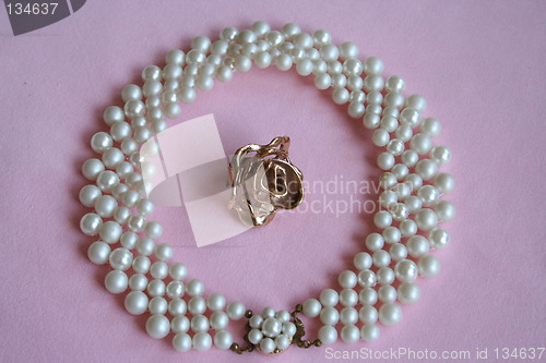 Image of Pearlnecklace and ring