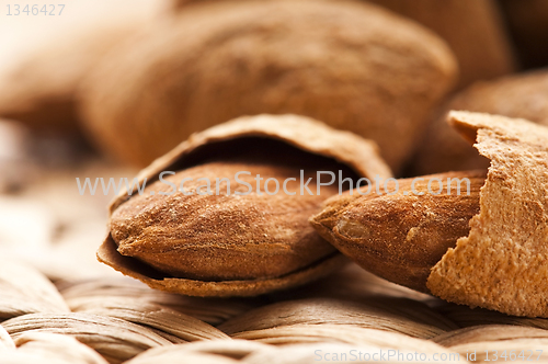 Image of Sweet almonds with kernel 