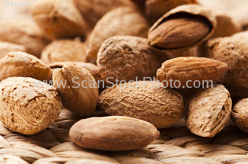 Image of Sweet almonds with kernel 