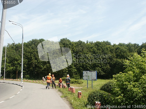 Image of Road workers on rest