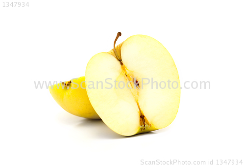 Image of yellow apple