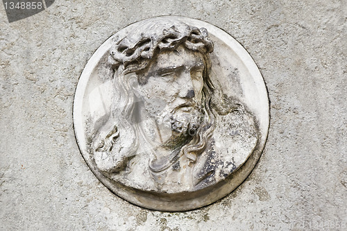 Image of jesus statue