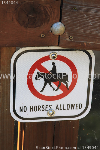Image of No Horses on Lawn Sign