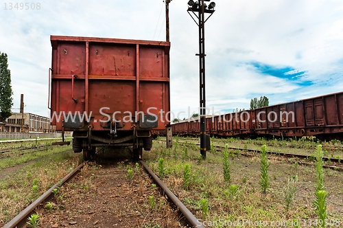 Image of Train at trainstation angle shot