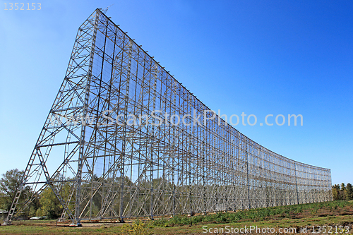 Image of radio telescope