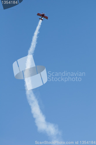 Image of Red plane looping