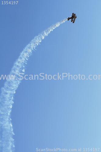 Image of Red plane looping