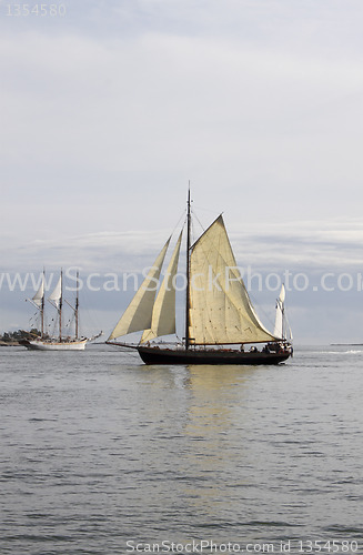 Image of sailship
