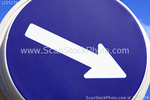 Image of Road sign with arrow pointing right