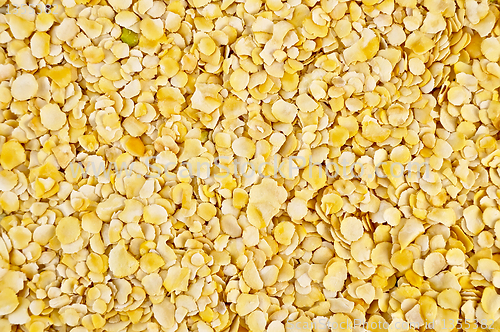 Image of The texture of pea flakes