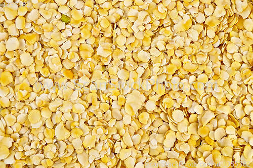 Image of The texture of pea flakes