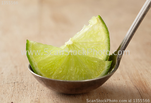 Image of lime slices