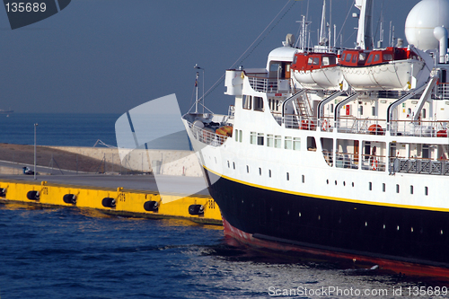 Image of cruise ship