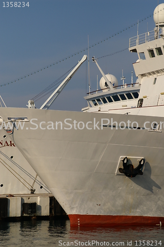 Image of cruise ship in a port