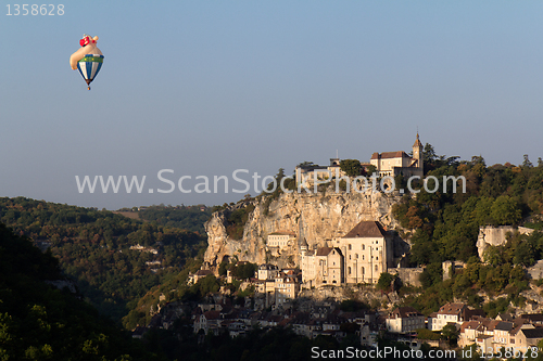 Image of Obelix hot air balloon over Rocamadour