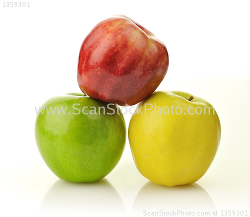 Image of Yellow, green and red apples 