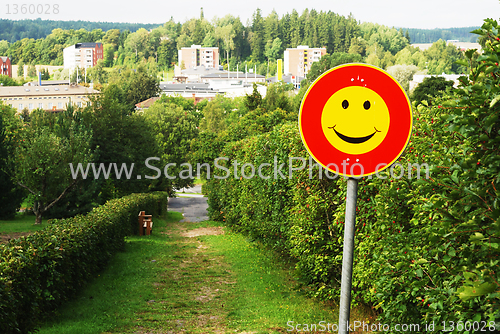 Image of smiley traffic sign