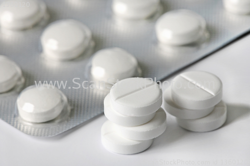 Image of white pills