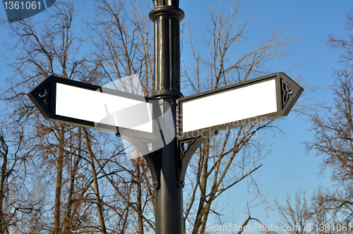 Image of column with a pointer
