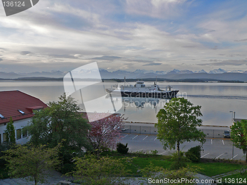 Image of Ferryboat