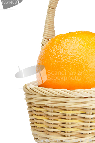Image of orange in the basket